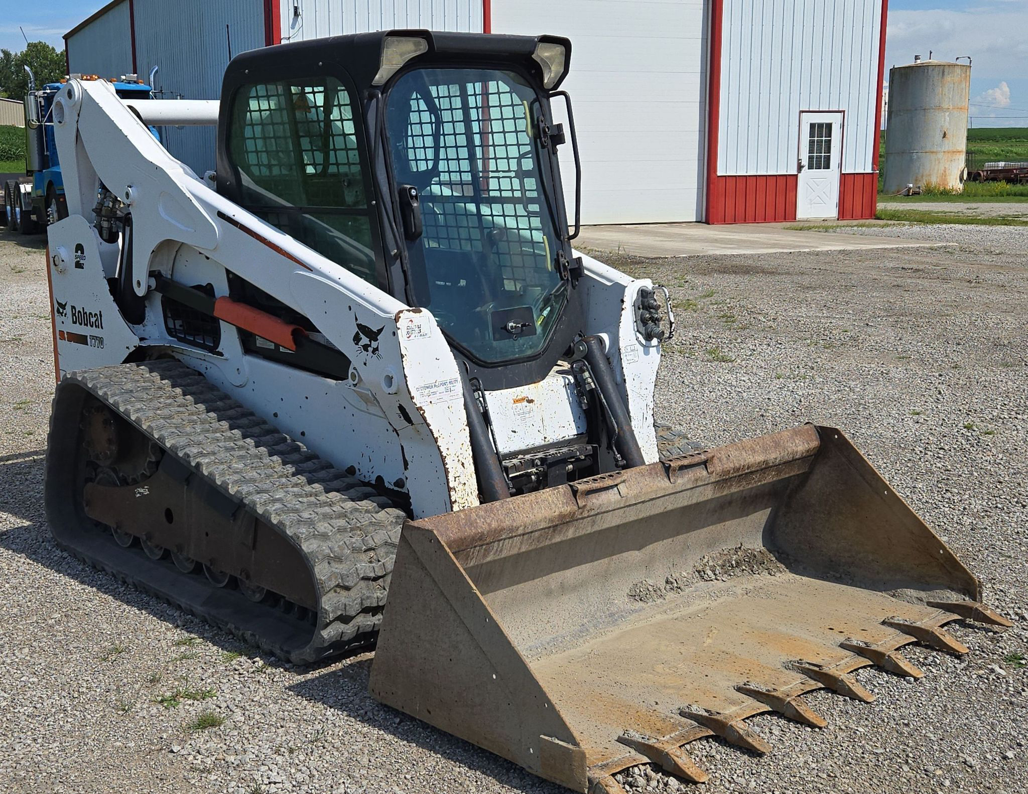 2014 Bobcat T770 - photo 1