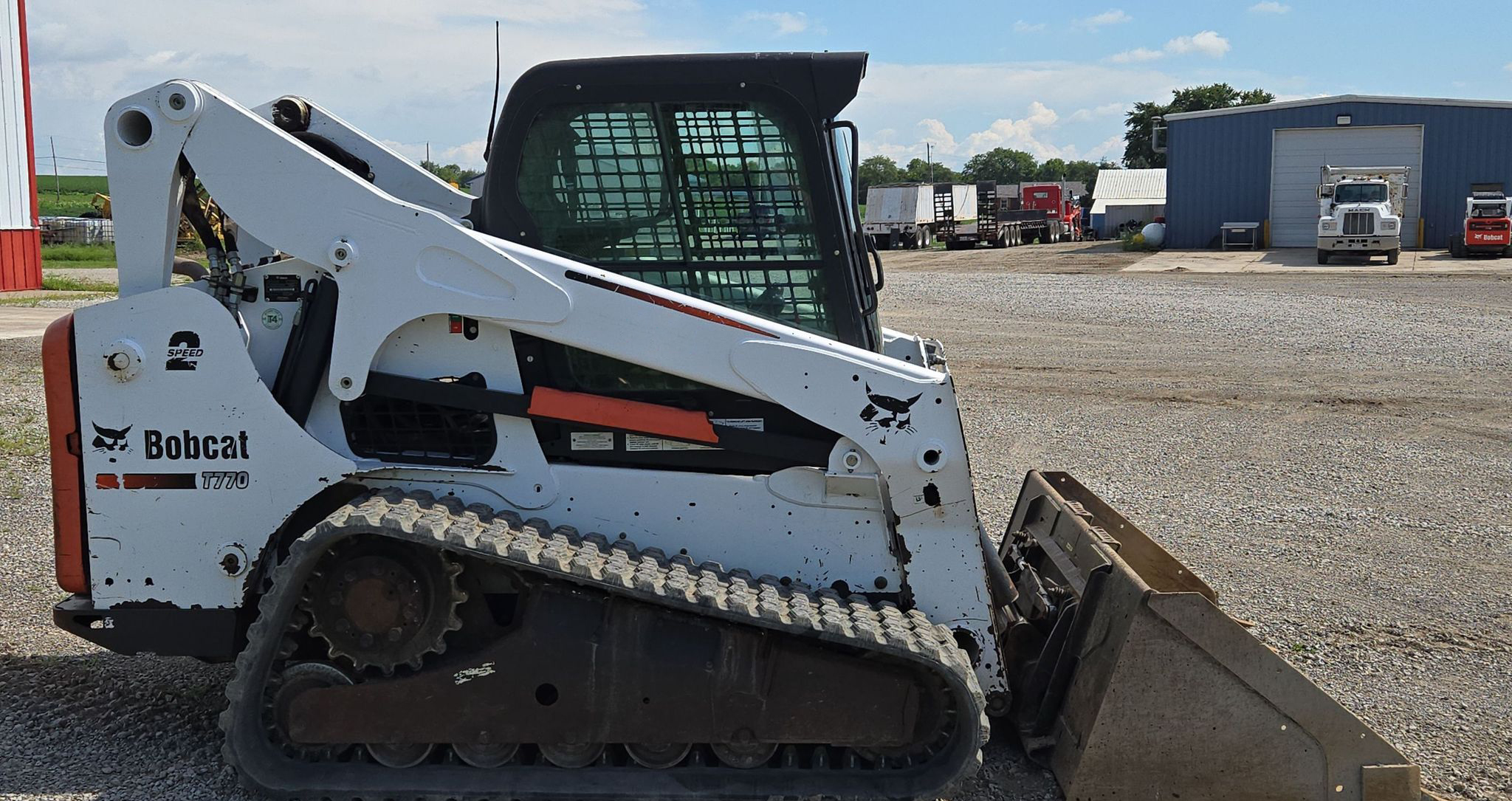 2014 Bobcat T770 - photo 1