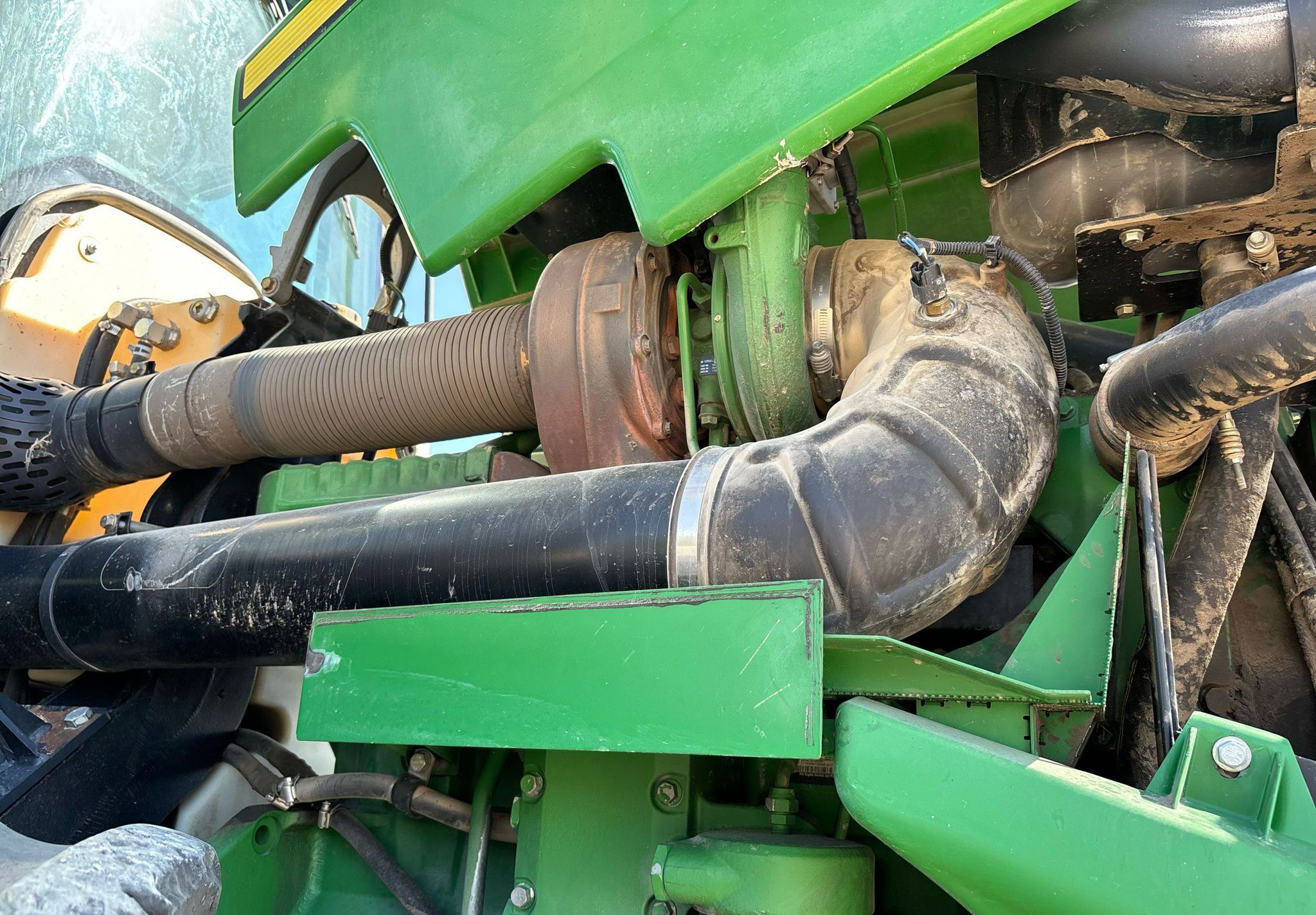 2011 John Deere 9330 - photo 1