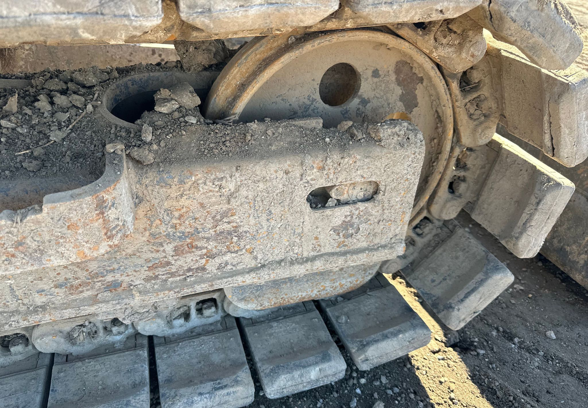 2015 Komatsu PC88MR-10 - photo 1