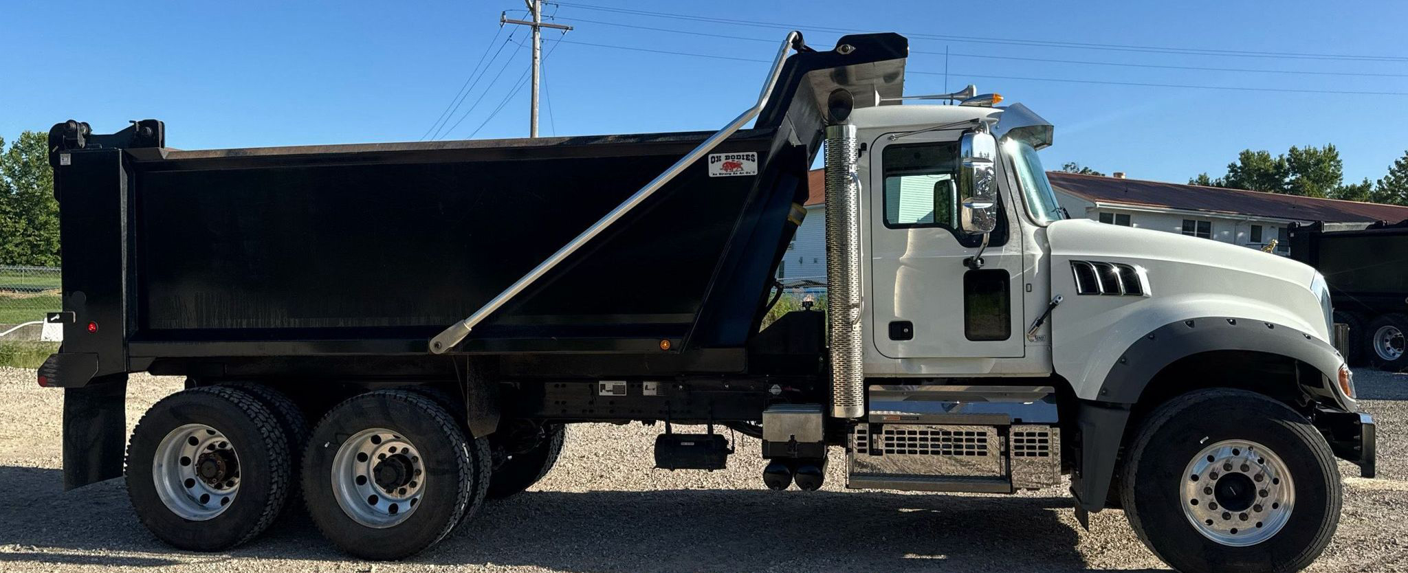 2024 Mack Granite GR64F - photo 1