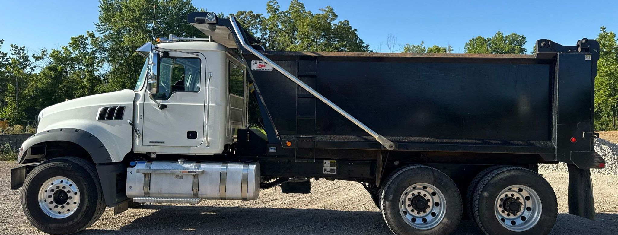2024 Mack Granite GR64F - photo 1