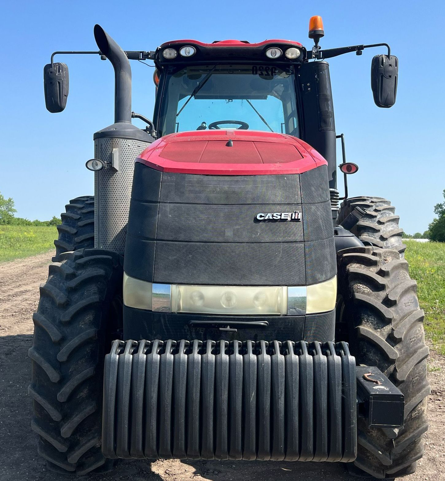2015 Case IH Magnum 310 - photo 1