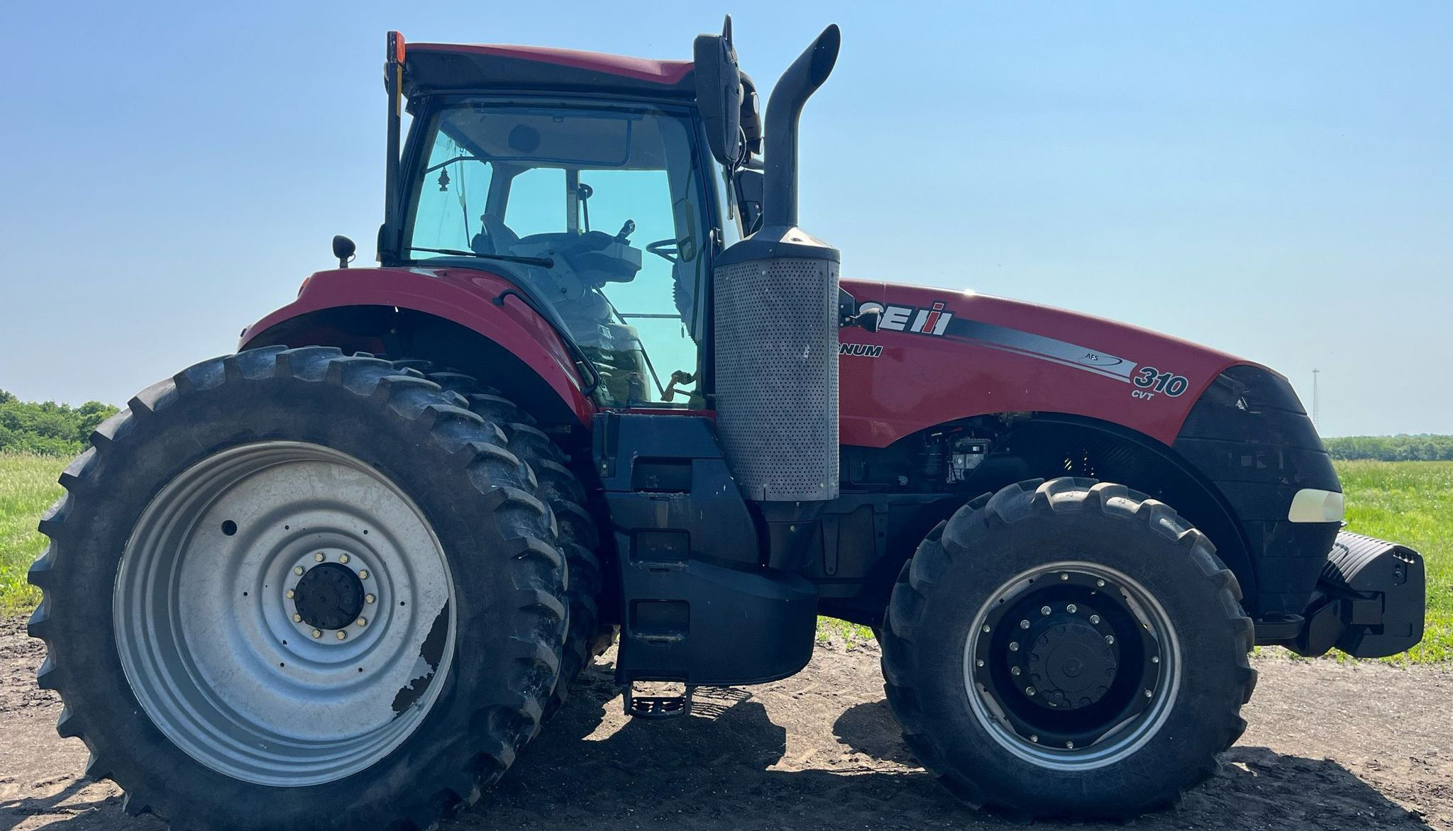 2015 Case IH Magnum 310 - photo 1