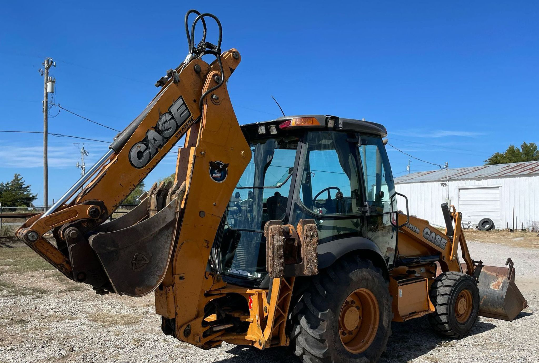 2013 Case 580N - photo 1