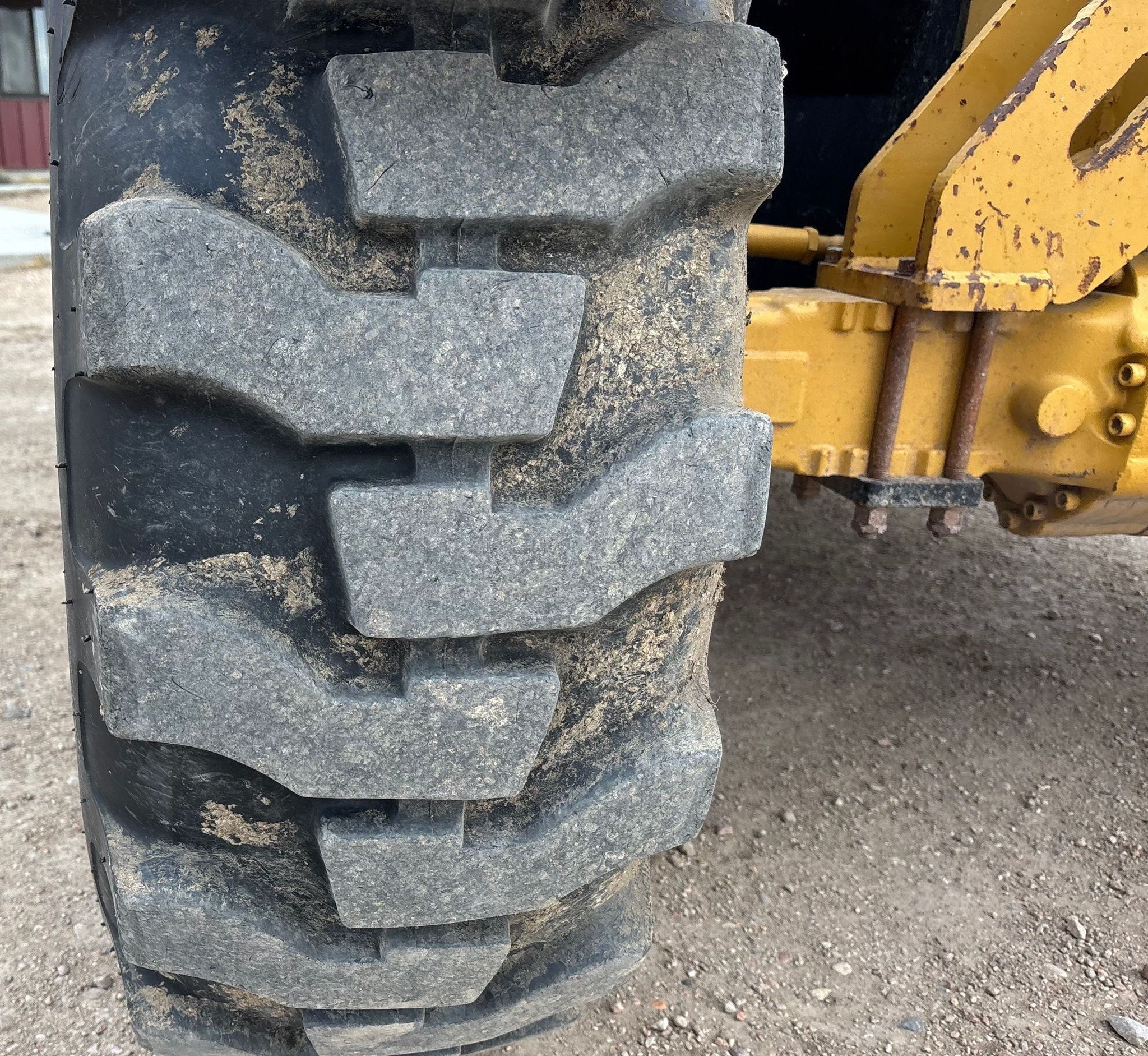 2005 Caterpillar TH220B - photo 1