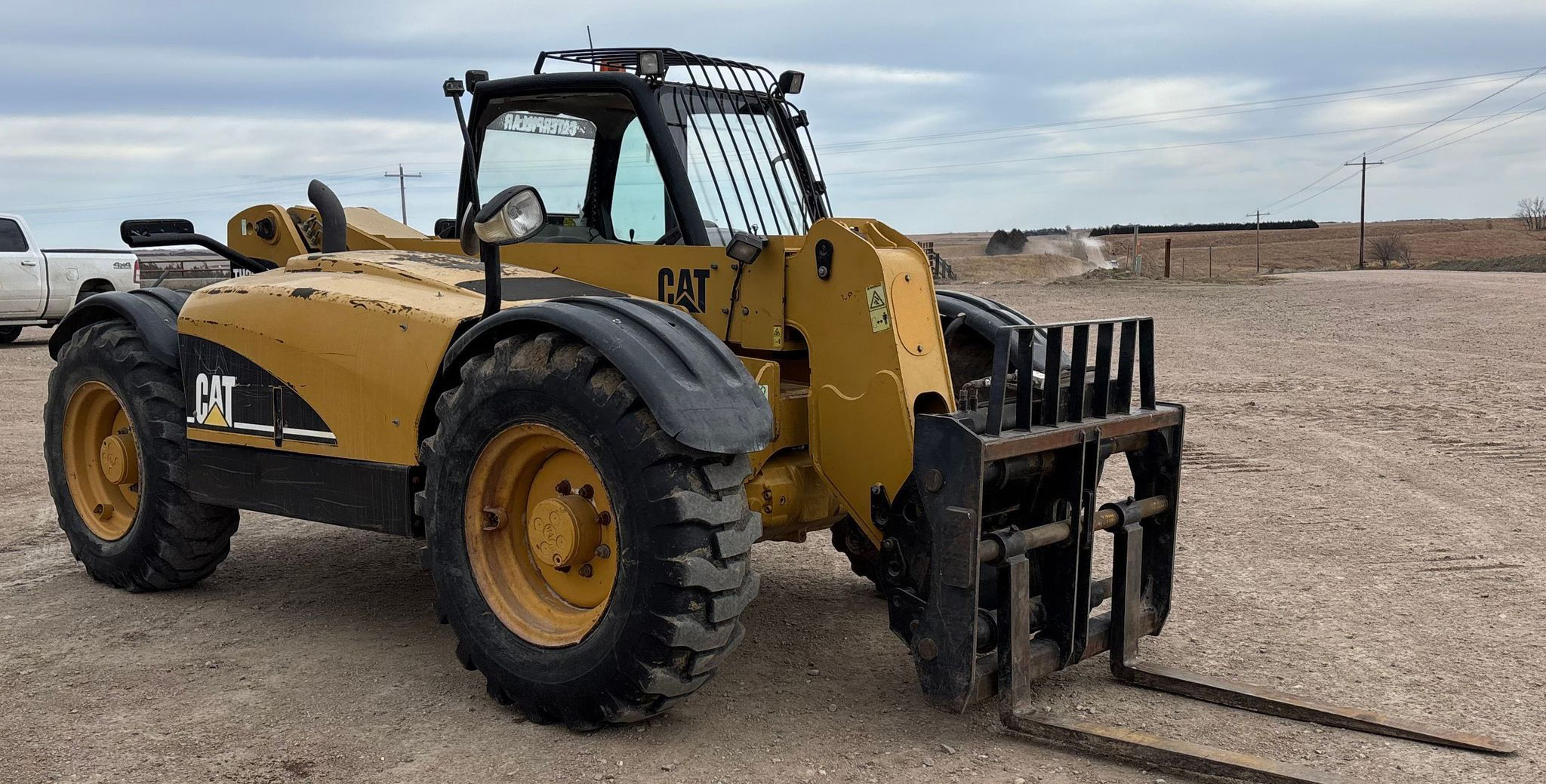 2005 Caterpillar TH220B - photo 1