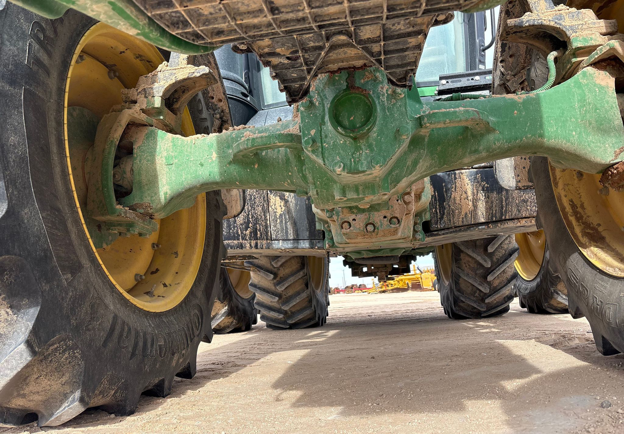 2019 John Deere 8245R - photo 1