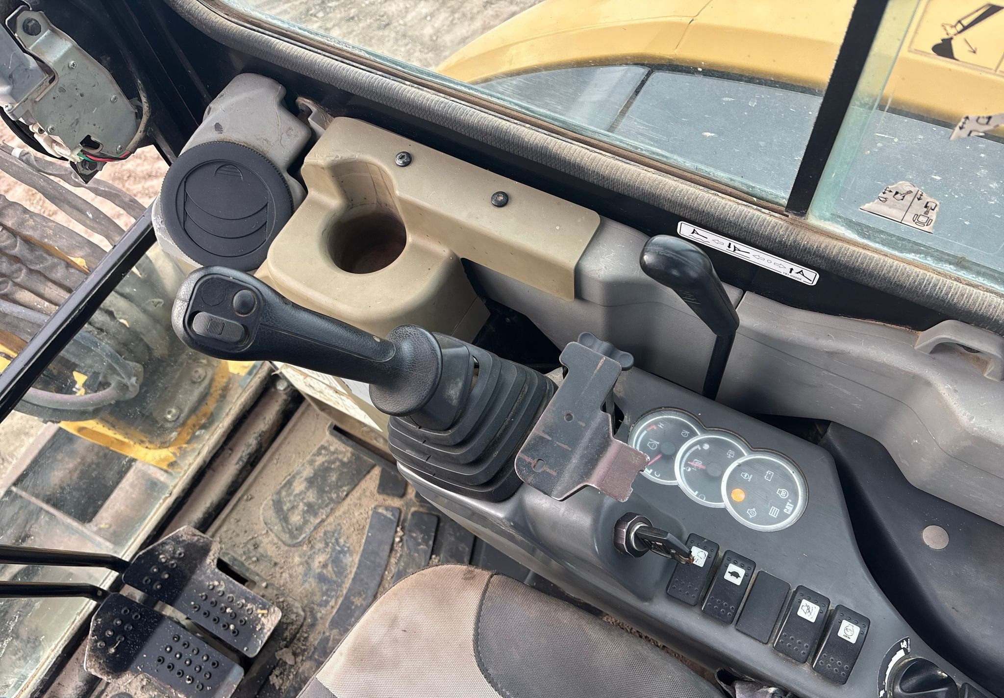 2012 Caterpillar 304D - photo 1