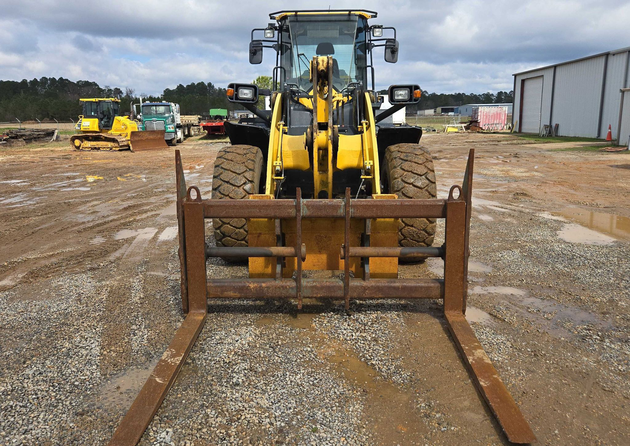 2021 Komatsu WA320-8 - photo 1