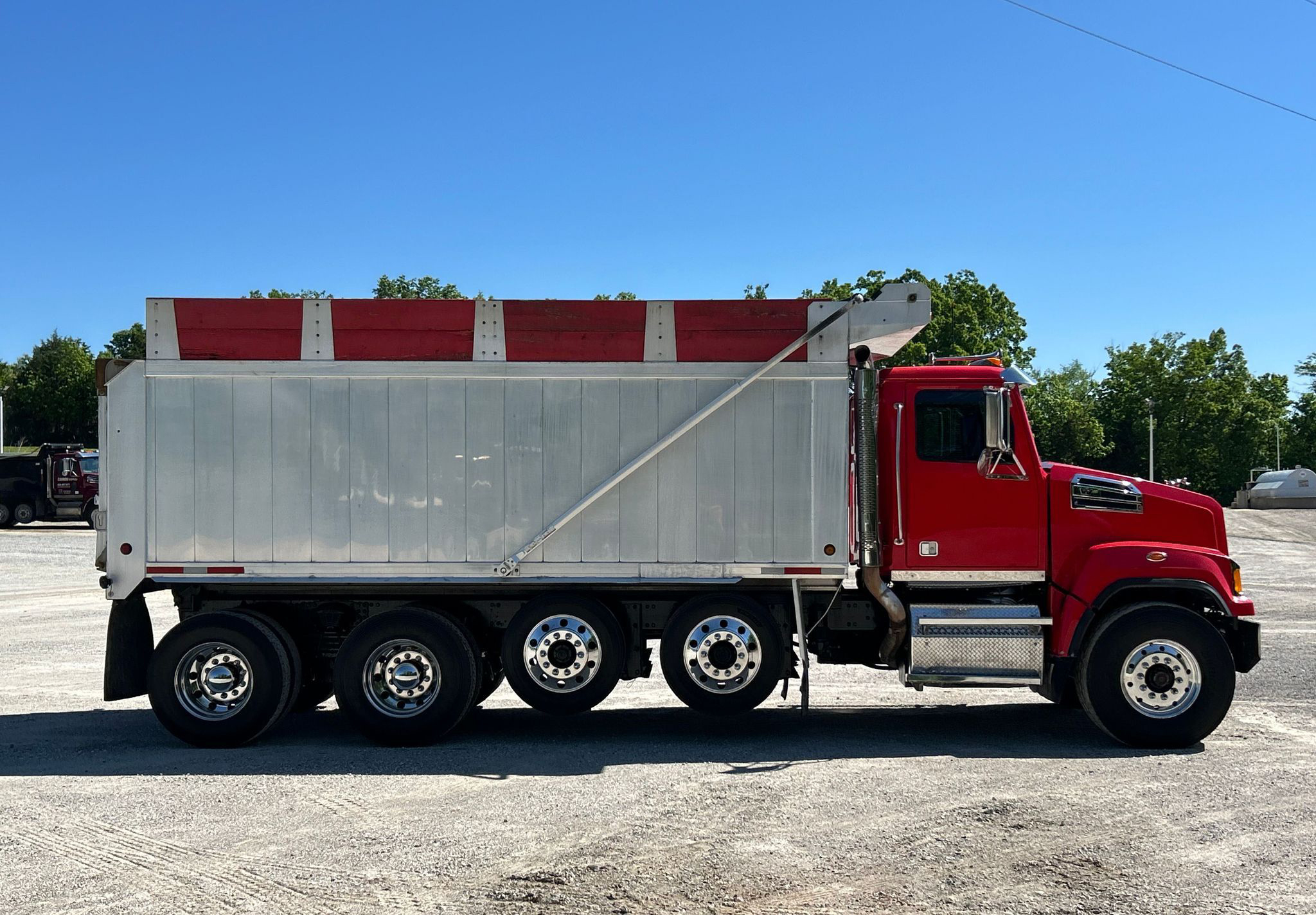 2020 Western Star 4700SF - photo 1